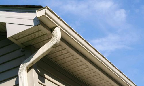 Housegutter-GettyImages-926327710-8102baafbd4b45bda669a1a751c25456